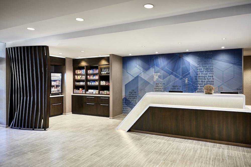 Springhill Suites Winchester Exterior photo